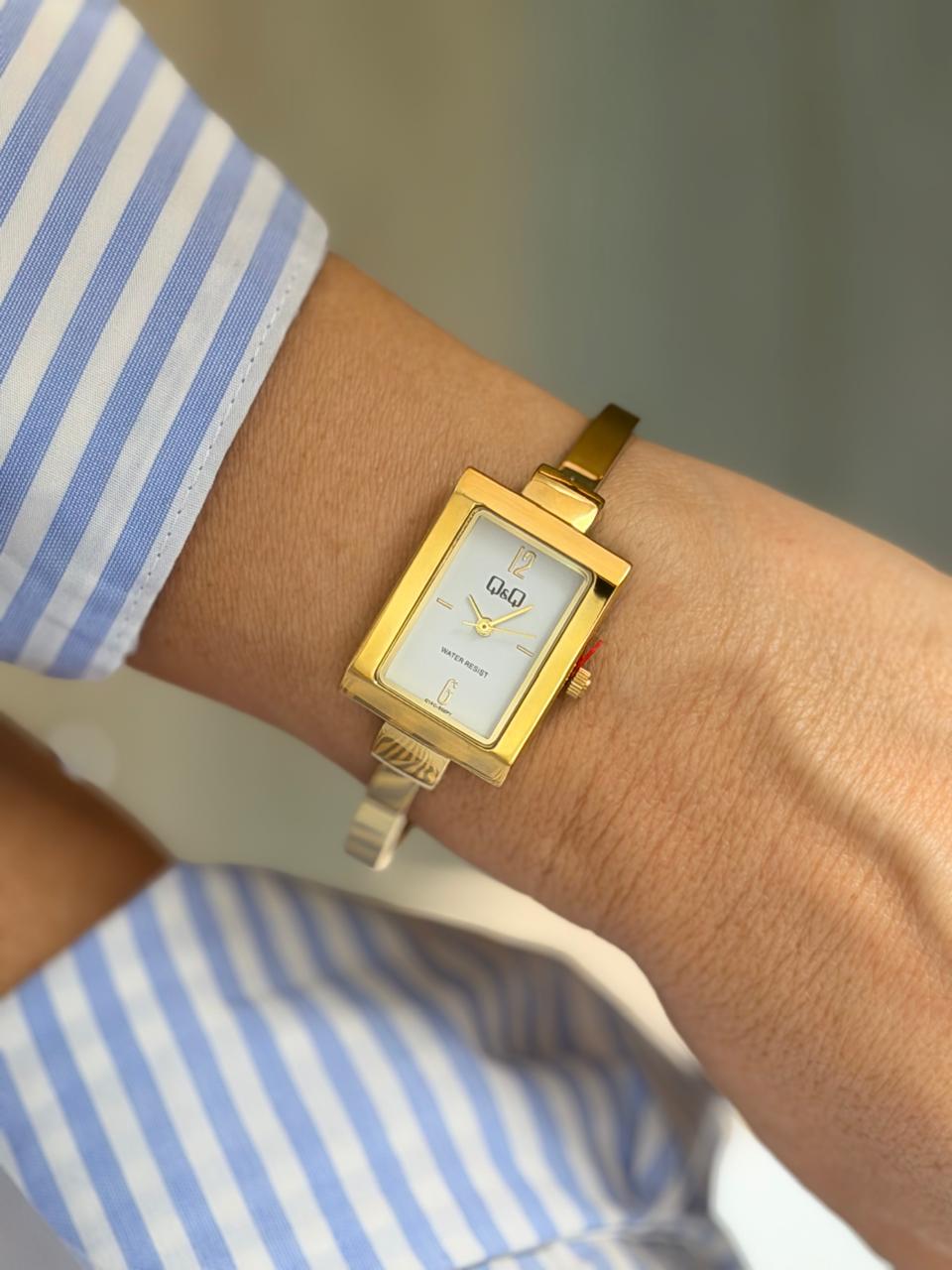 Reloj Q&Q Dama Q14C Cuadrado🎀✅