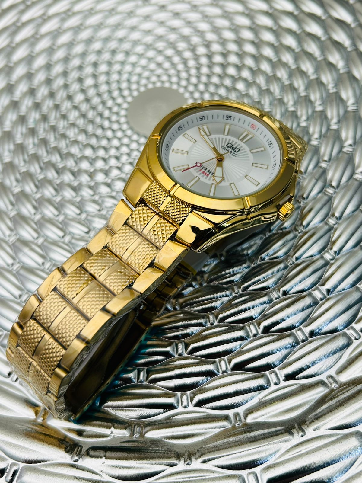 Reloj Q&Q clasico deportivo