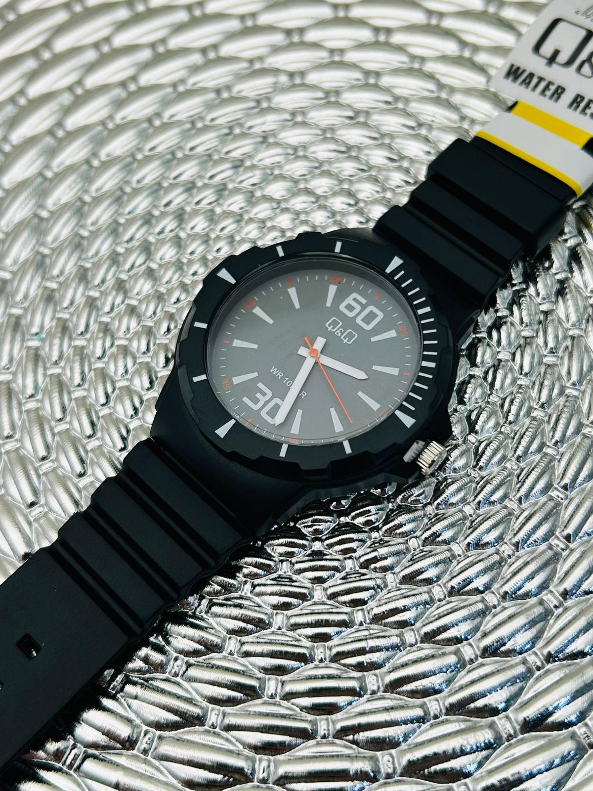 Reloj Q&Q pulso en goma