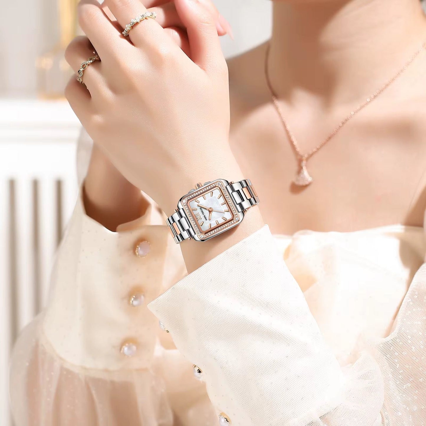 Reloj Mini Focus dama cuadrado