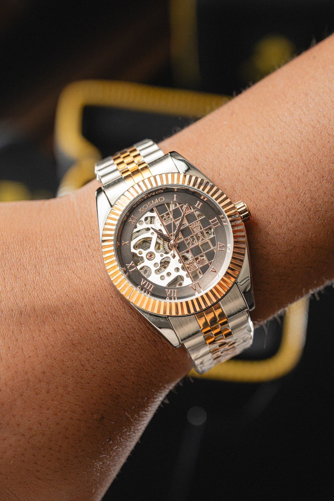 Reloj Kosmo Caballero Romanos